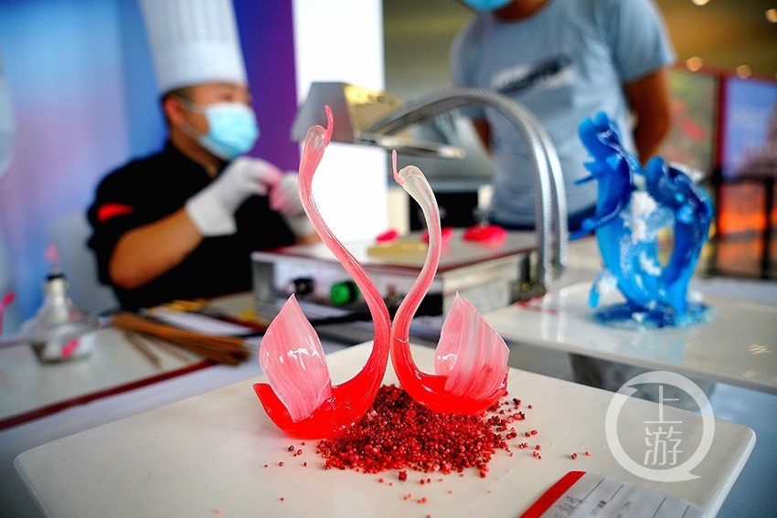 业内顶级大厨齐聚一堂 奉上一场分子料理盛宴