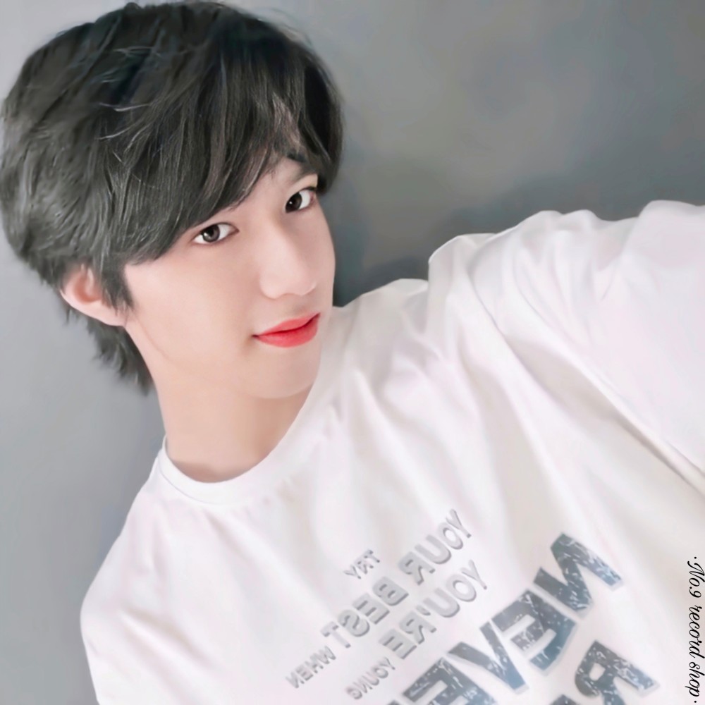 刘耀文头像 背景图_腾讯新闻