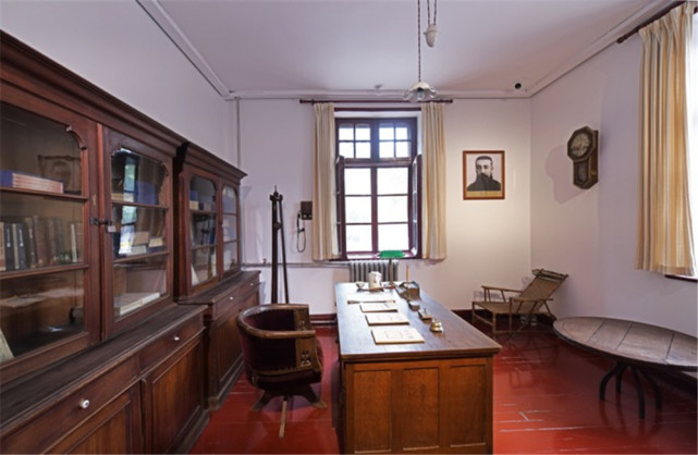 北大红楼重开放:珍贵文物见证"红色序章"