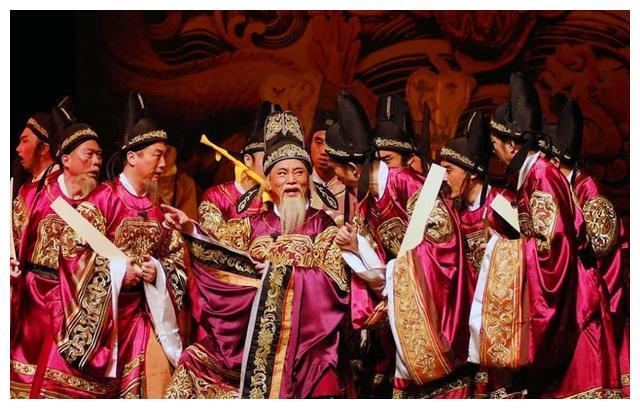 一般指的就是房玄龄,杜如晦,姚崇,宋璟,其他如狄仁杰,张柬之,张九龄