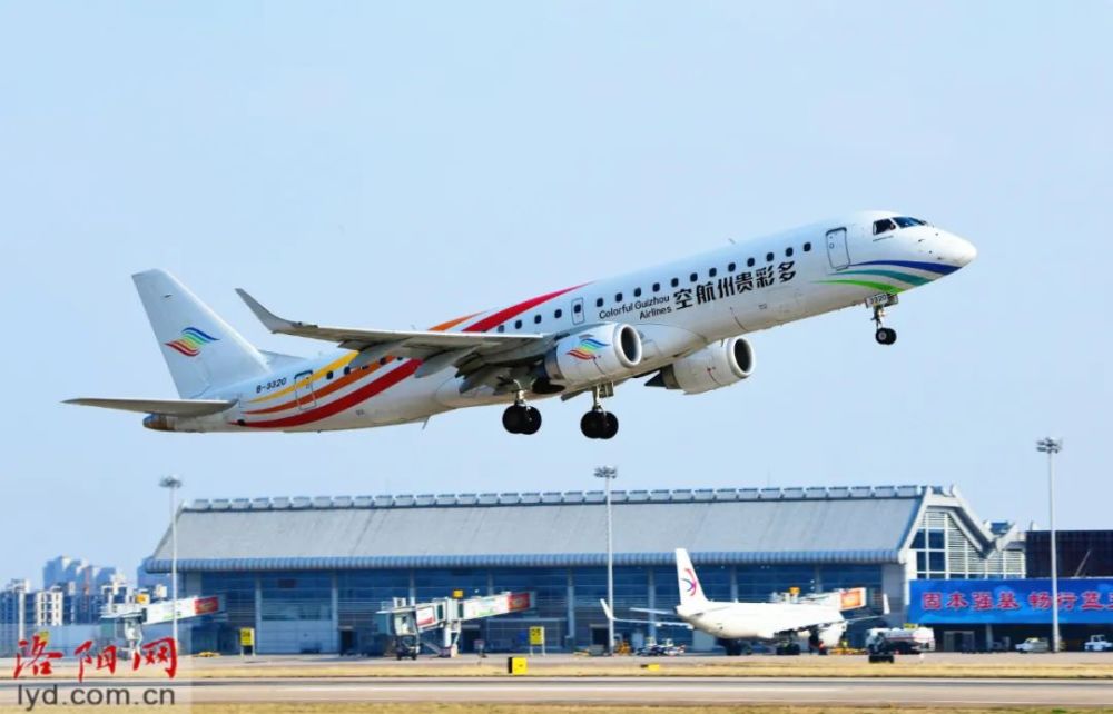 24日,记者从洛阳北郊机场获悉,7月9日至8月30日,洛阳新增前往银川