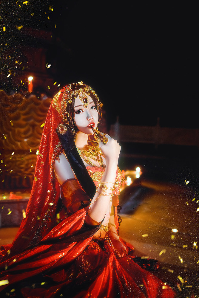 剑网3红衣教探雪cosplay