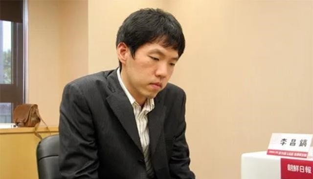 请回答1988崔泽原型李昌镐16岁获得世界冠军却不会系鞋带