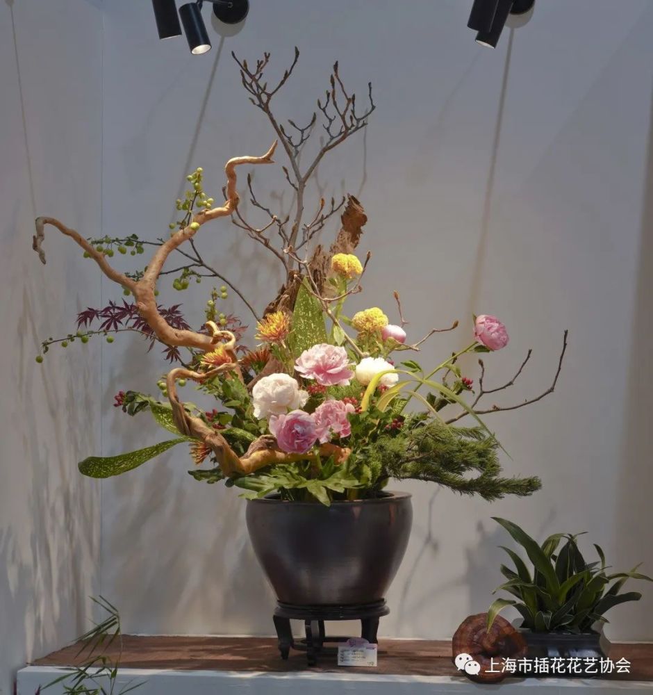 日本著名花艺大师图片