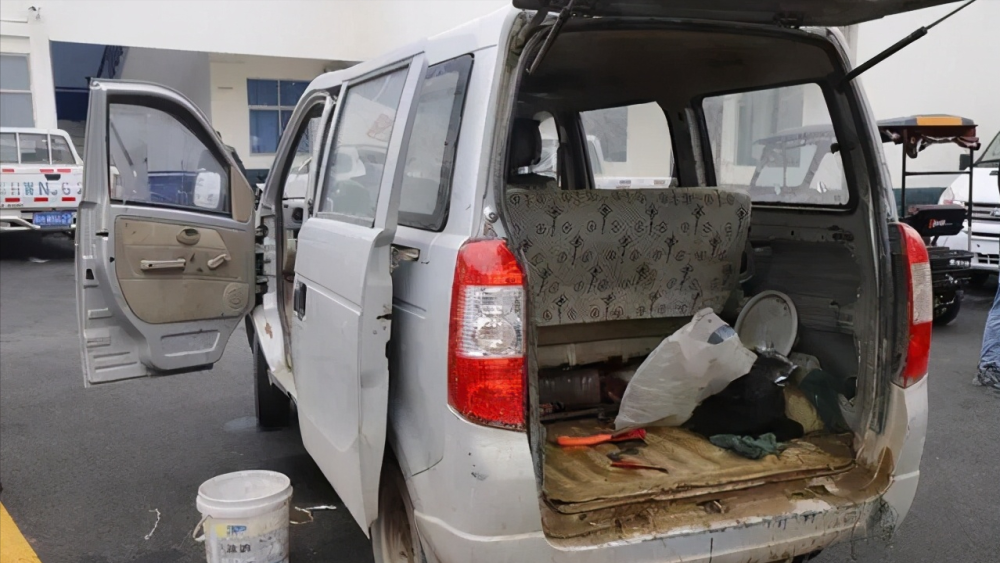 1辆车74条地笼,河南武陟一男子的"另类"发财路,走到哪捕到哪