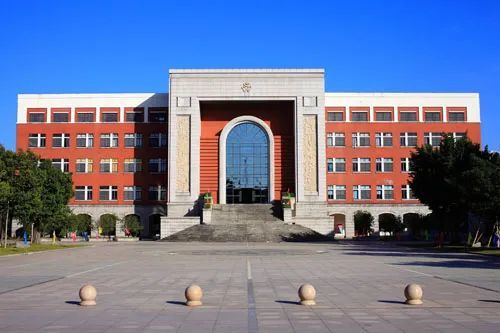 以"一"之名!进入这所学校,来描绘你的金色年华!【1036中考帮】_腾讯新