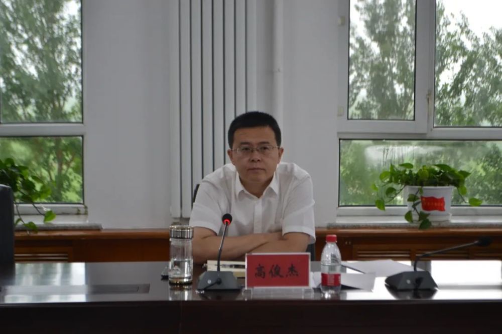 县领导王忠勋,高俊杰,关庆伟