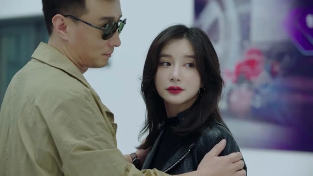 《不说再见》中的李一萌人设不讨喜,扮演者熊乃瑾还演过俏皮小周后