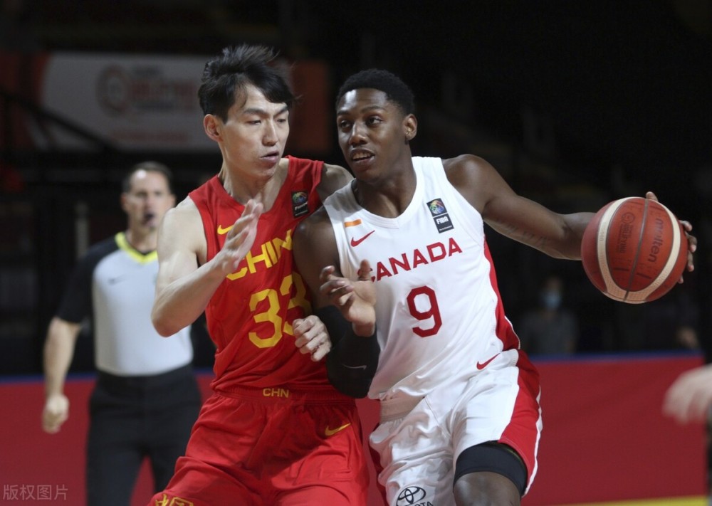 超级高水平!奥运落选赛中国男篮30分惨败加拿大,胡明轩成唯一遮羞布