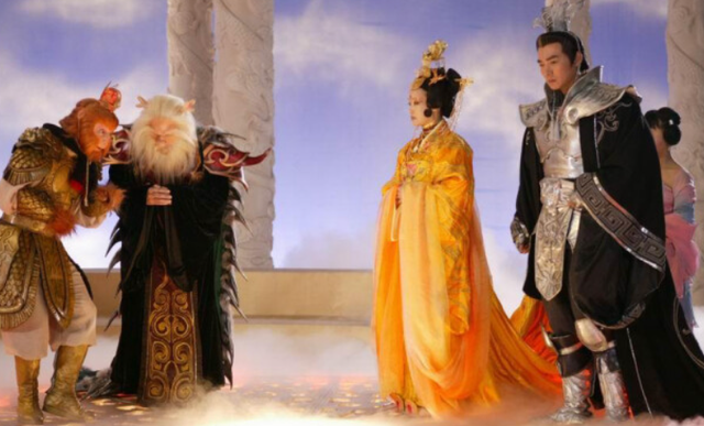 焦恩俊饰演的二郎神太双标了对刘彦昌拳打脚踢对沉香细心呵护