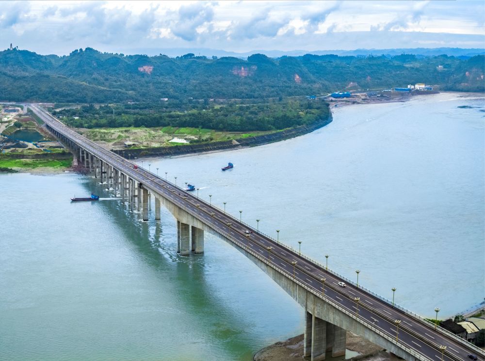 力通五犍沐快速公路全线建成通车,为建党百年献礼!