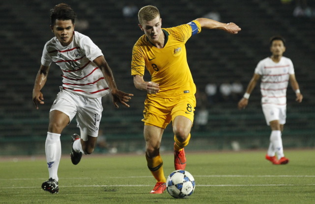 有澳大利亚球员的身影,澳大利亚足球名宿罗比-斯莱特也对此进行了点评