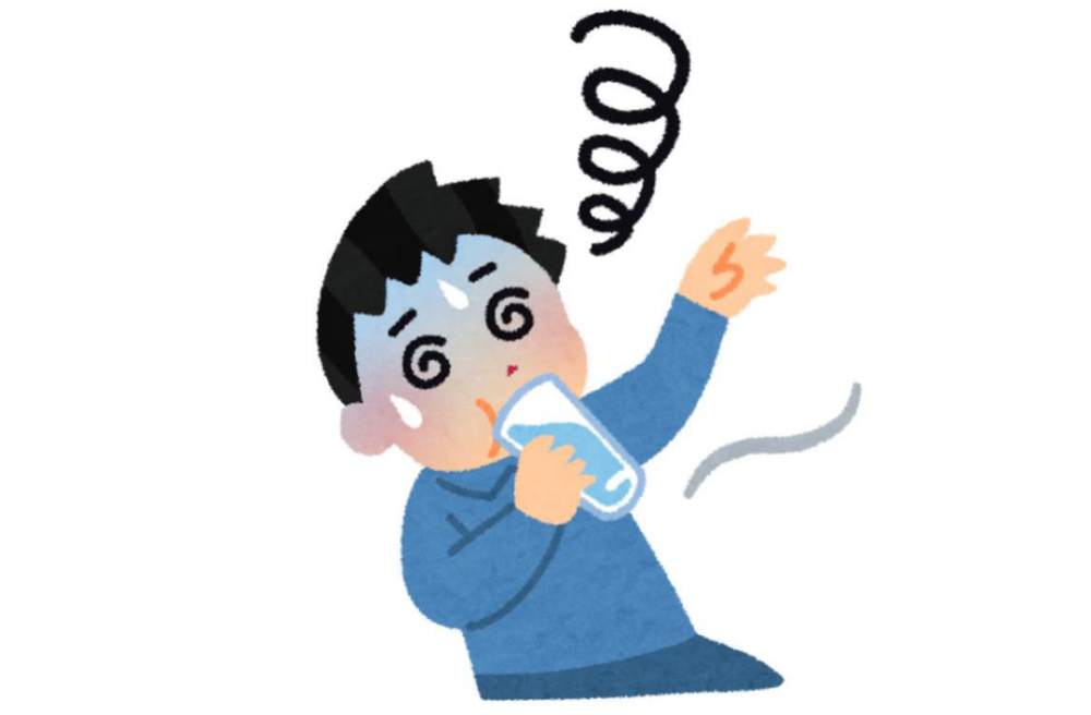 多的水稀释而导致的低钠血症,因此会出现腹胀,水肿,继而出现意识模糊
