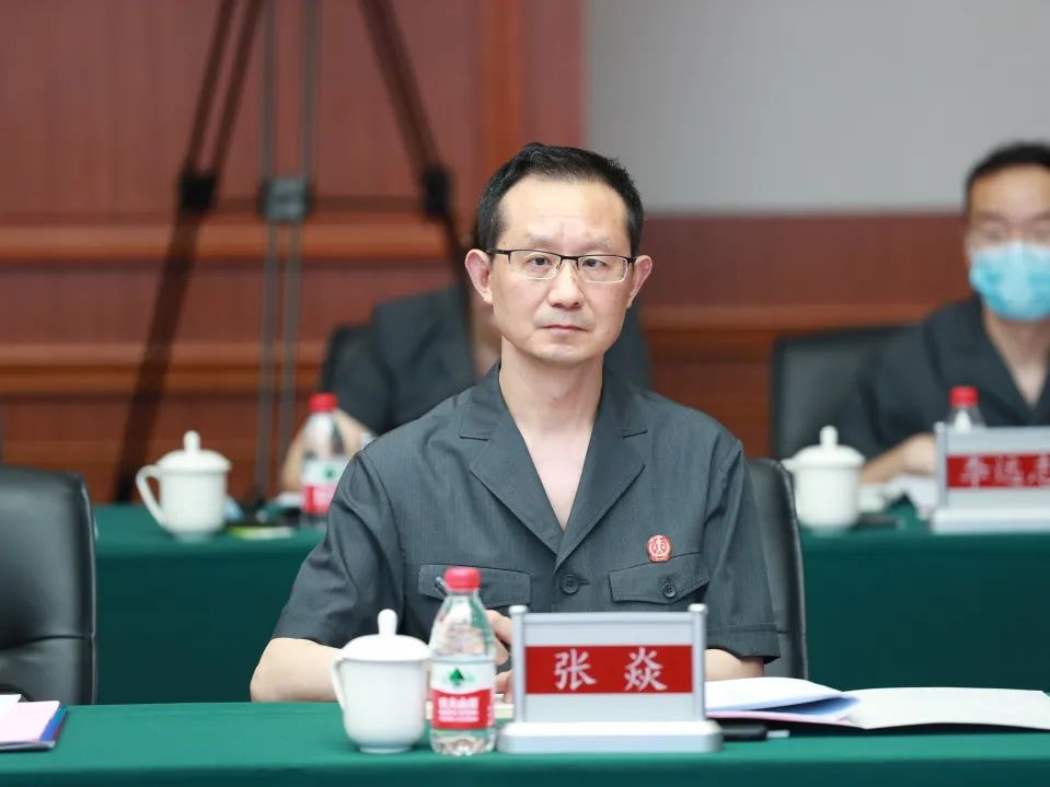 重庆市政法队伍教育整顿第四指导组召开片区法院 "为民办实事 永远跟