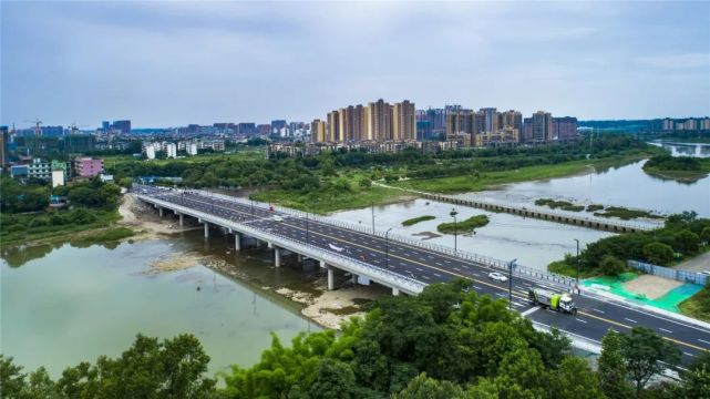 我为群众办实事丨今天西河大桥正式通车啦