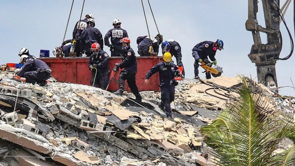 他们包括2010年参加过海地地震救援的退伍军人,墨西哥最著名的救援队