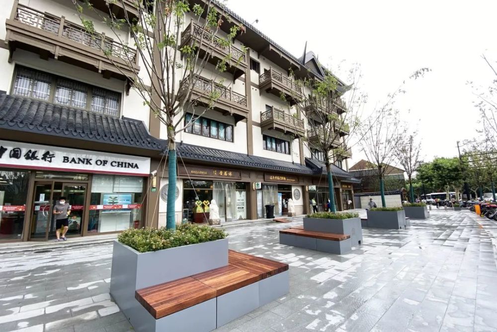 打造新地标提升软实力龙华街道探索风貌区片区一体化运营管理机制