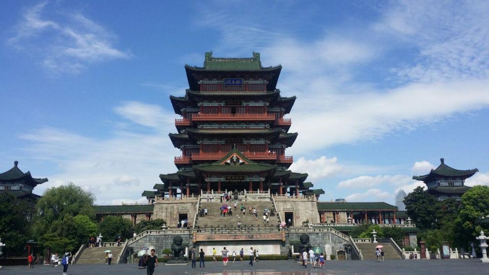 南昌市地标性建筑,豫章古文明的象征,高57.5米