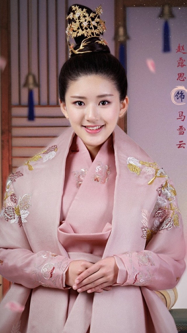 赵露思已有4部待播剧与杨洋吴磊合作后新剧又将和龚俊演cp