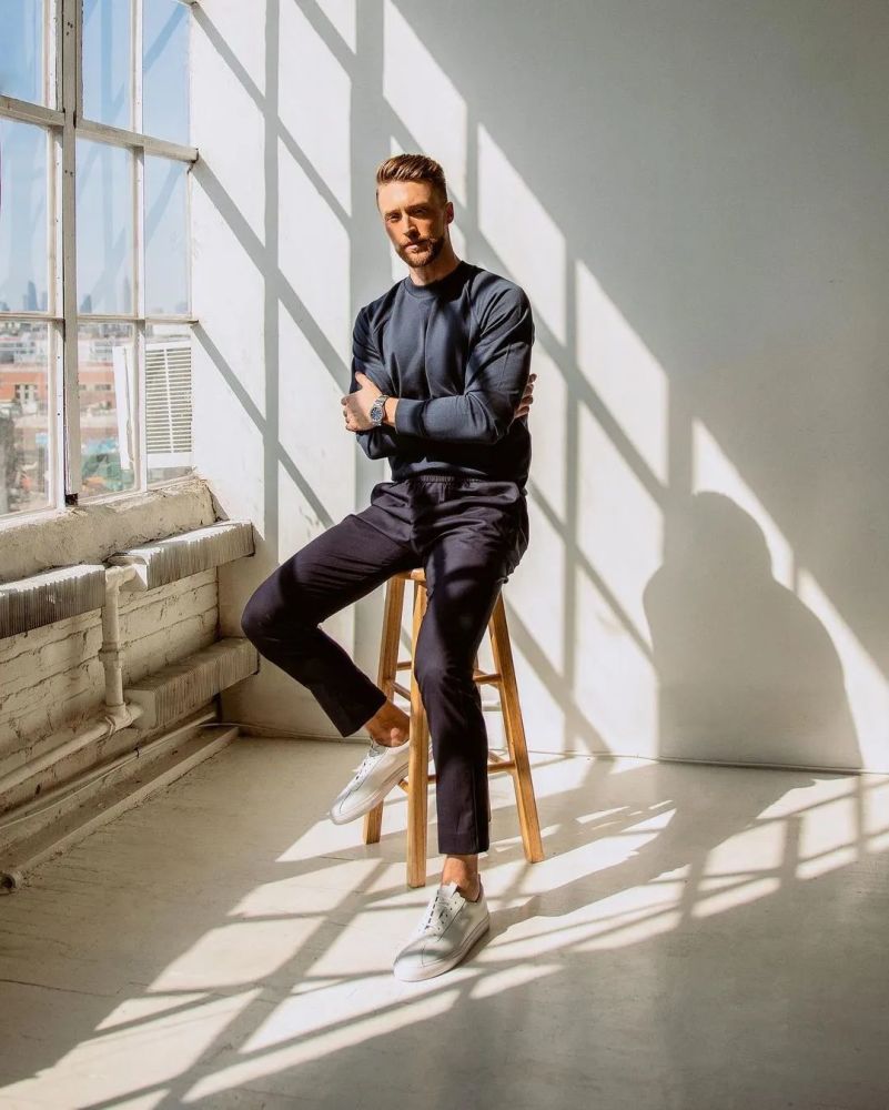 丹叔现身利刃出鞘2剧组,网友感叹:大叔魅力无限大!_腾讯新闻