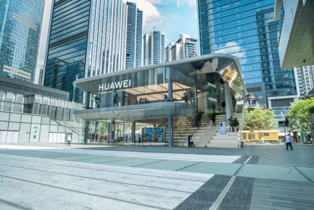 华为智能驾驶负责人被免职，曾发表特斯拉“杀人”言论，华为卖车的喜与忧