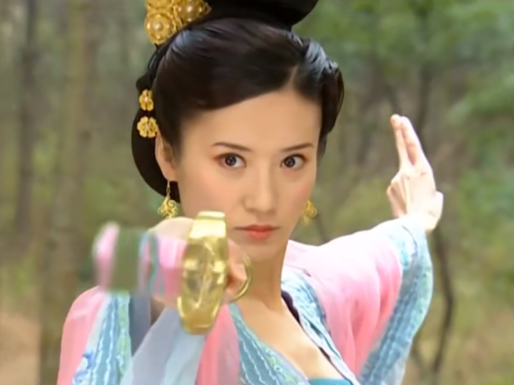 《至尊红颜》19年:男演员炒冷饭,吸毒,女配"撞脸"于和伟妻子