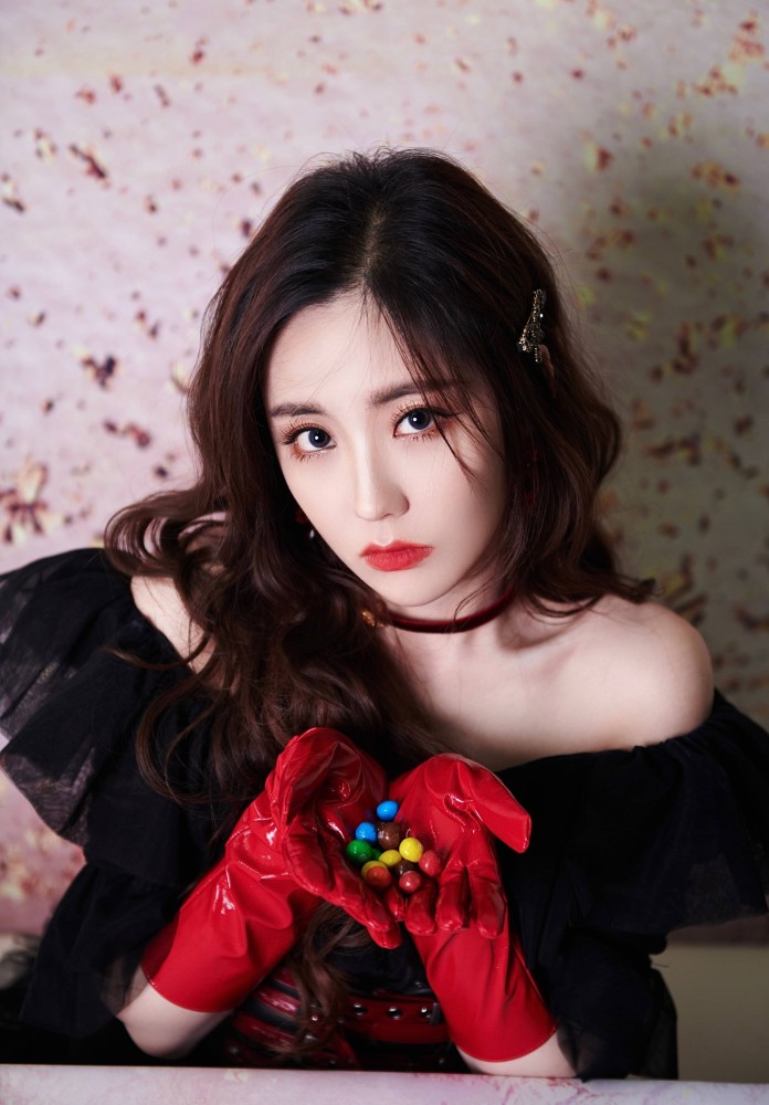 王艺瑾|百变少女