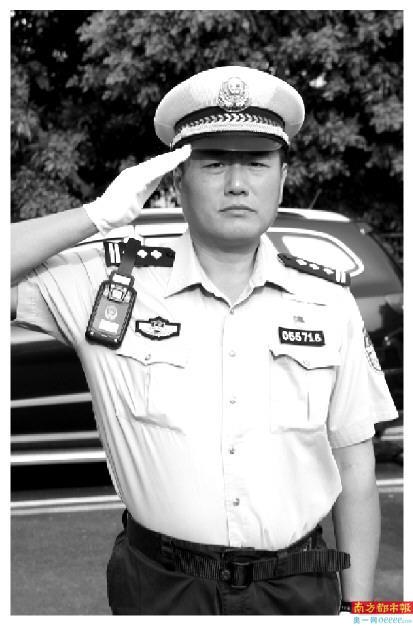 深圳市公安局龙岗分局 孙小刚深圳市公安局特警支队 张玉深圳市公安局