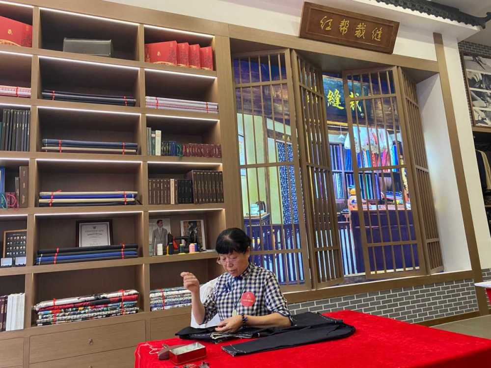 全国首家宁波红帮裁缝体验馆亮相