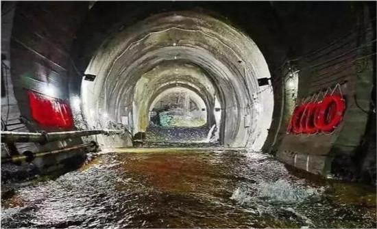 截至目前,大柱山隧道涌出的水可以灌满15个西湖.