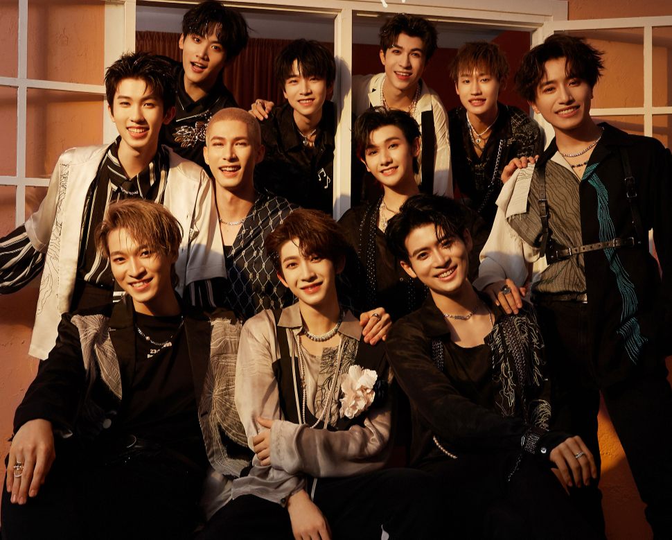 明日5录制在即全新混战模式开启into1一成员被曝或飞行