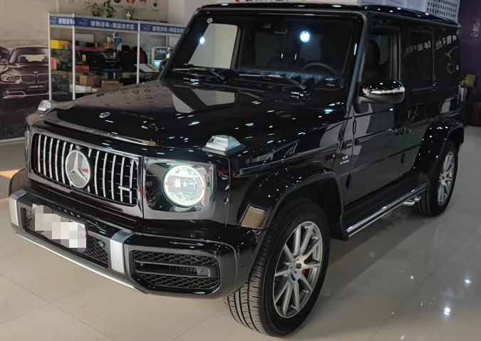 号称加价100万 体验奔驰大g Amg版本很少见 但后排出乎意料 全网搜