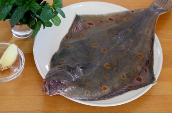 "别想祸害人类!"福岛食材遭韩国痛批,中方也捅破了"窗户纸"