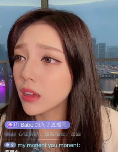 兜儿为证自己没整容,自称是混血儿,看到她的父母网