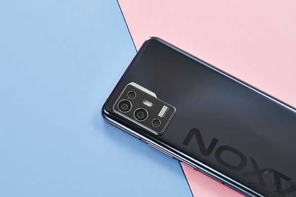 中兴新机axon 30 5g官宣,配备新一代屏下摄像