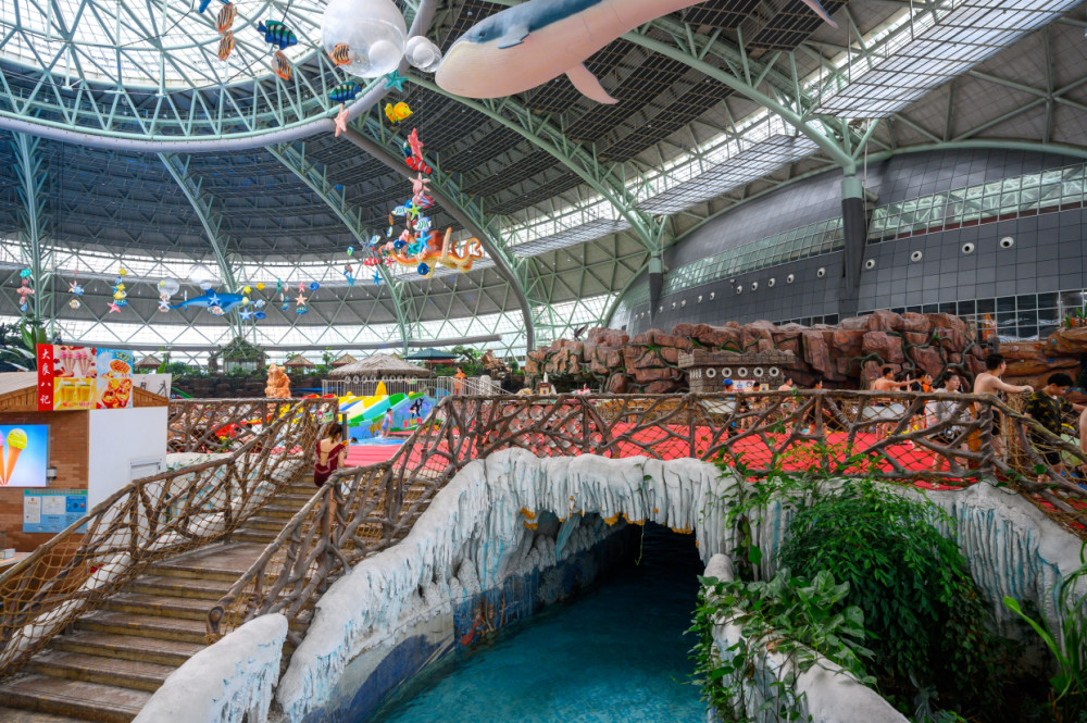 夏日玩水好去处绍兴东方山水乐园之水之王国游乐项目多且好玩