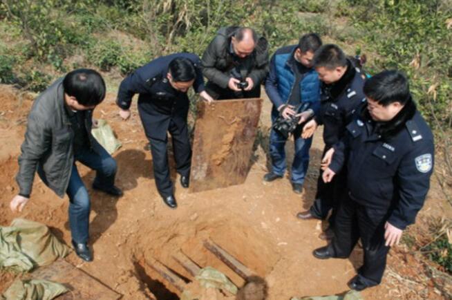 杭州市中心钱镠墓如何被盗盗洞直达墓室盗出文物要价6亿