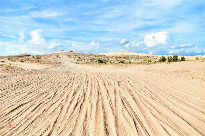 美奈庞大的景观,极其特殊的"红色河流",还有壮丽的"沙漠"日出_腾讯