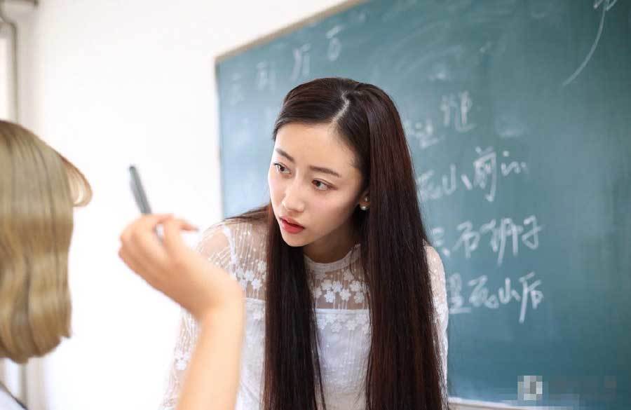 高考志愿填报要不要报师范生美女老师有编制真香