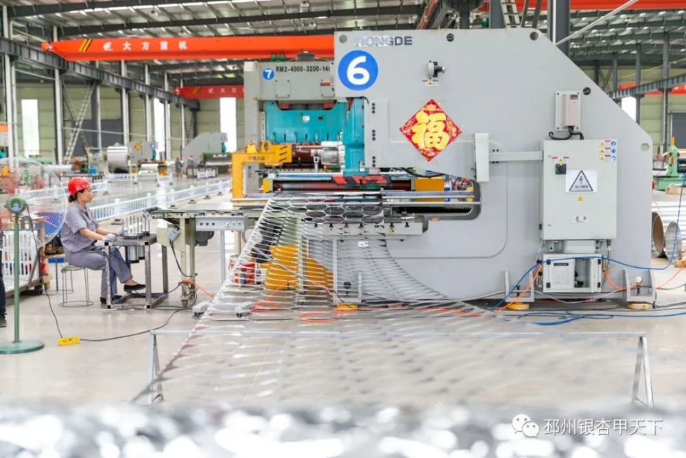 柏通项目由徐州润坤铝业有限公司投资建设,总投资5亿元,总建筑面积4.