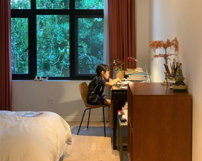 赵子琪的教育很不错,两个孩子爱学习,还那么乐观开朗