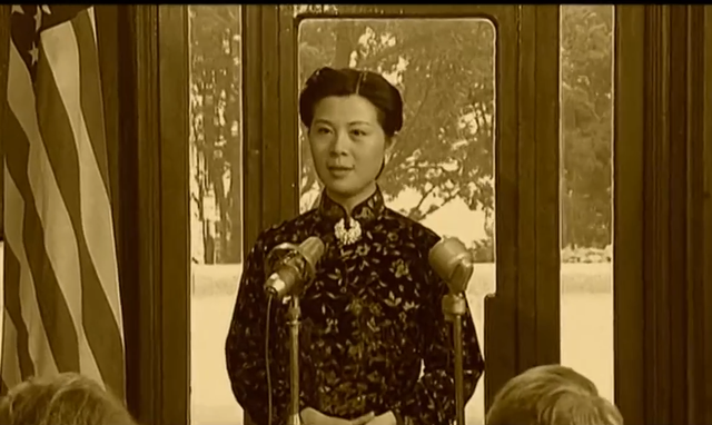 1999年在《中国命运的决战》,2001年在电视剧《长征》中出演宋美龄