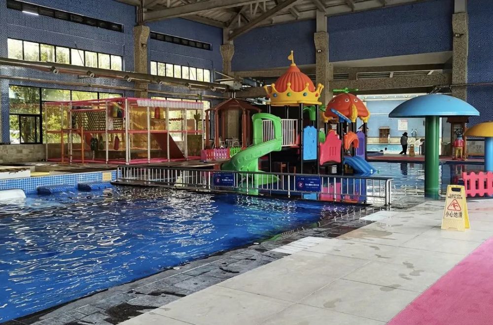 洹水湾温泉旅游区水上乐园攻略推荐理由:设备更新了,有泳池有游乐区