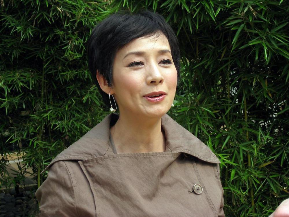 哥哥唯一求婚过的女人,却在众人眼中是渣女,如今三婚终获幸福