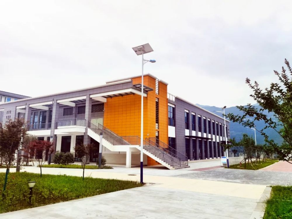 永善县知临中学高一年级招生简章来啦～_腾讯新闻