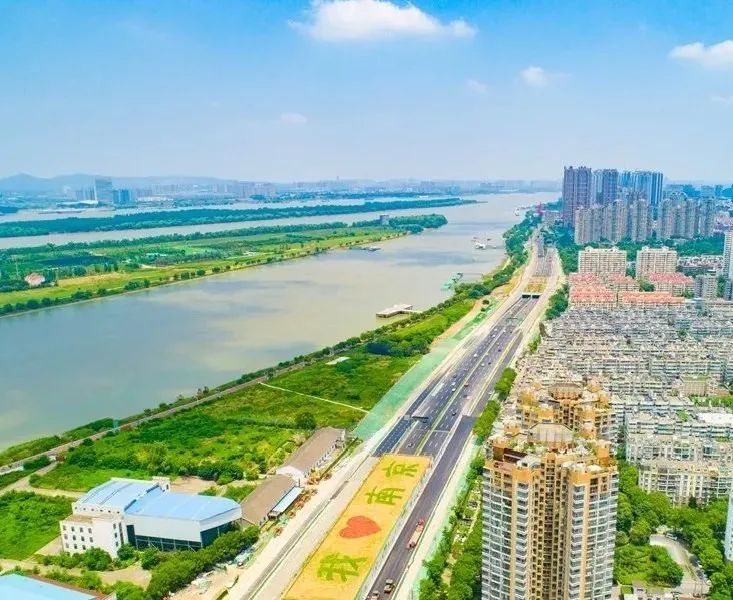 扬子江大道全线建成通车!南京"井字 外环"的快速路网体系加速形成