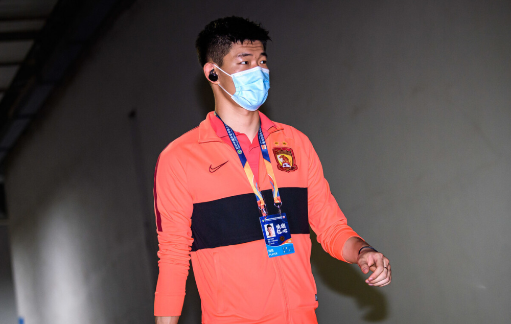 广州队门将离队第一热门浮出水面,曾是当红国门,却得不到重用