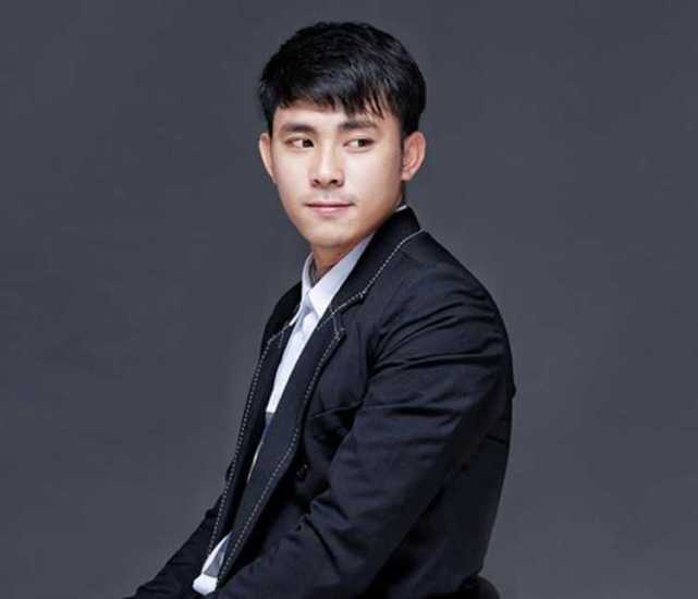 柬埔寨男歌星确诊新冠肺炎病毒