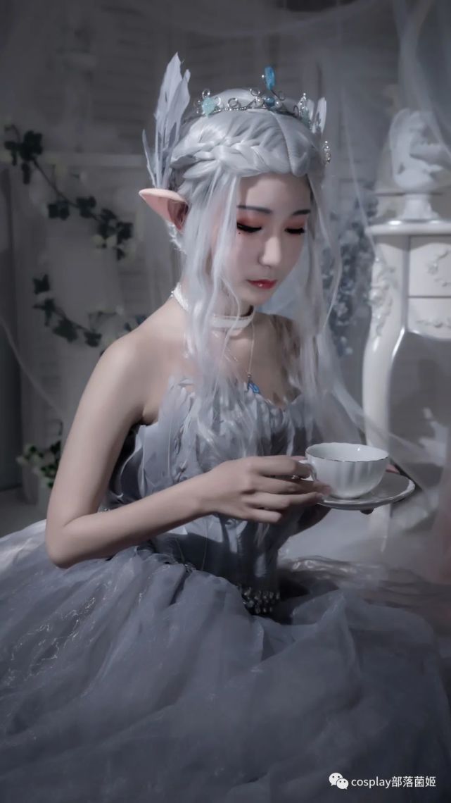 cos:鬼刀冰公主海琴烟cos正片@张安冉