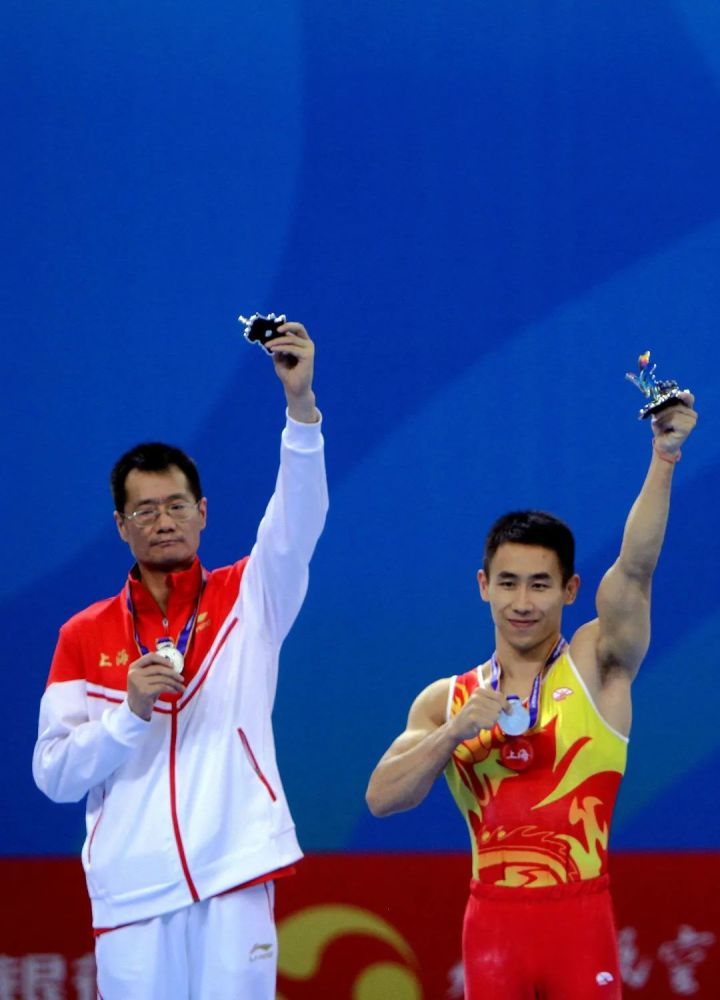 冠军中的党员们(六):叶冲&严明勇|百年大党正青春_腾讯新闻